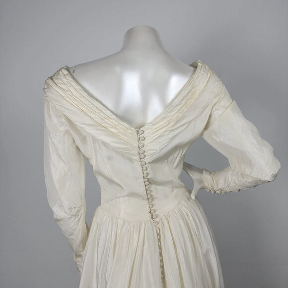 Vintage Cream Sequined Floral Detail Drop Shoulder Wedding Dress Size XS - Picture 11 of 16